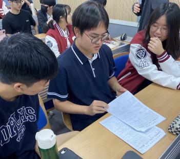 2025 �ܱ����д��� �̸����� �̹���